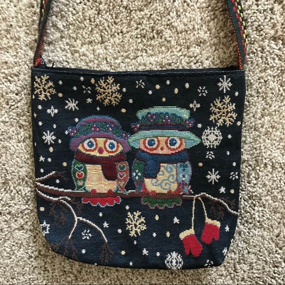 NWT Woven Cross-Body Bag w/Owls in Hats & Snow - Picture 4 of 9